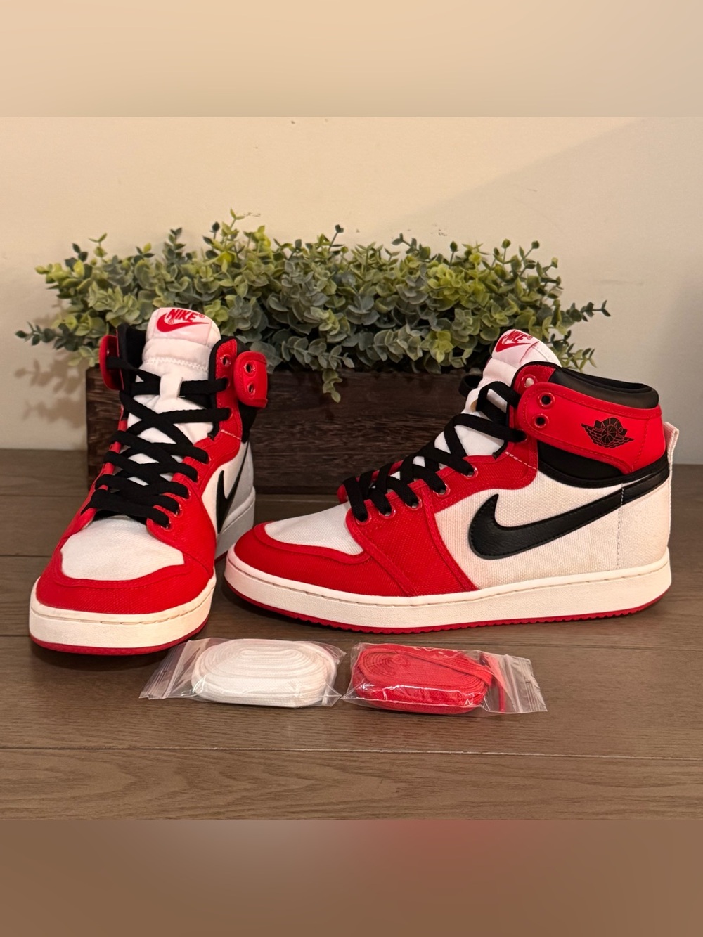 Air Jordan 1 KO Chicago (AJKO)  2021 Men’s Size 7.5 White Red Black DA9089-100